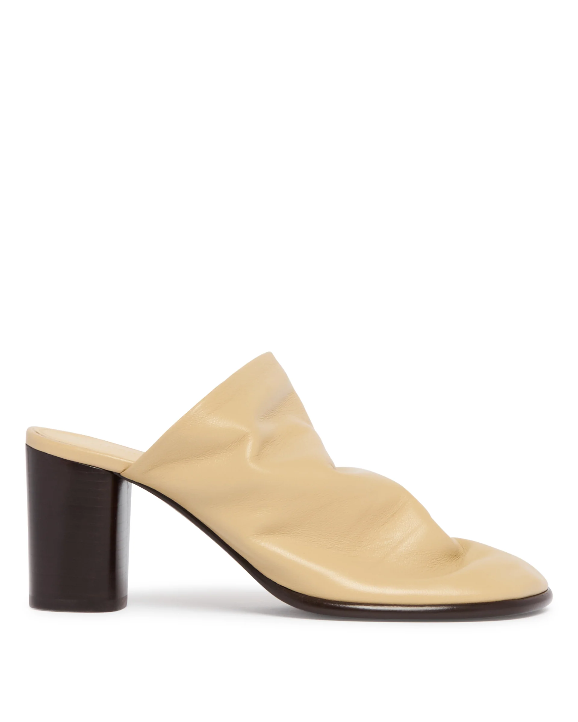 Mules In Pelle Beige