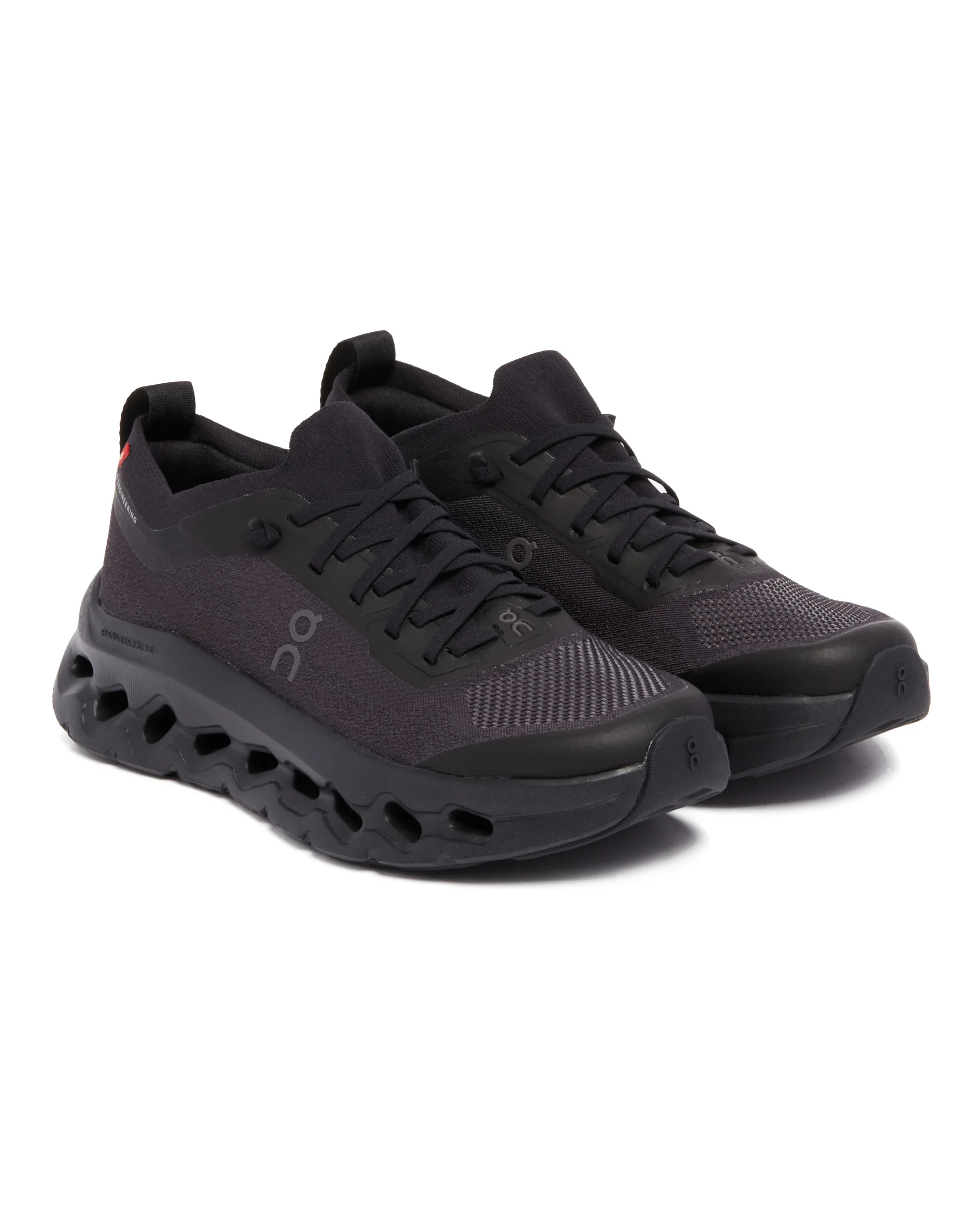 Zendaya x ON  Sneakers Cloudtilt Moon Nere - Image 4